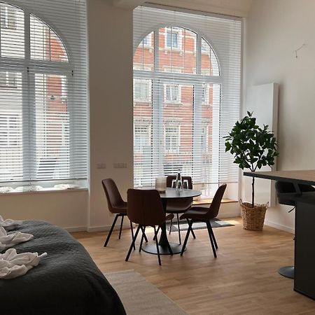 Neu! City-Loft-Apartment Im Goethe Palais I 5P I Lift I Parkplatz I Zentrum I Helios Aue  Exterior foto
